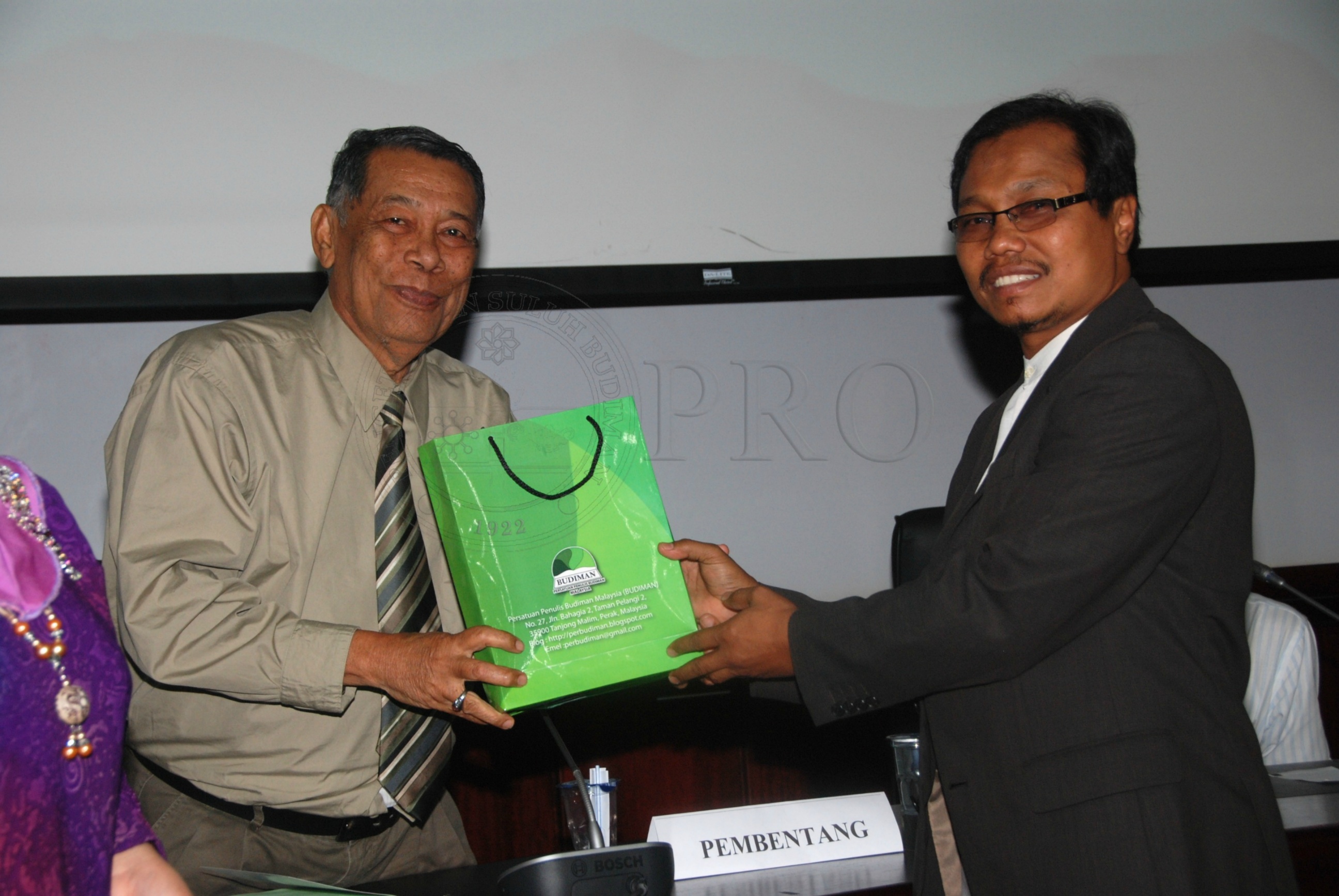 PRO 12 118 sastera DSC 5646